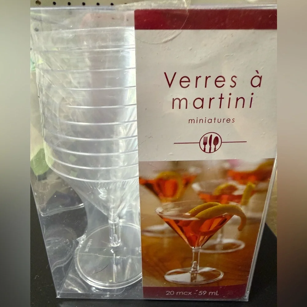 NWT. Unopened pack of 20 mini martini glasses